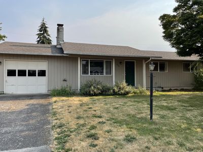 572 Clairmont Dr, Eugene, OR, 97404