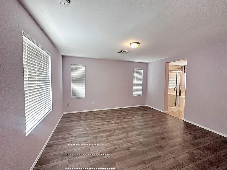 5241 Pendergrass St — Photo 18