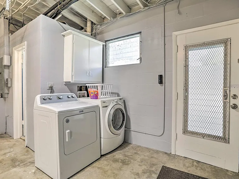 Laundry Room Cabinet
