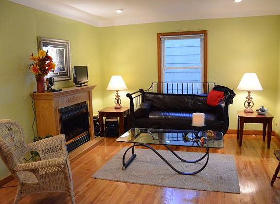 5th image of 305 Annapolis St