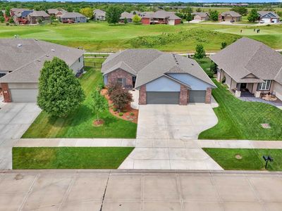 1717 Casey, Newton, KS, 67114