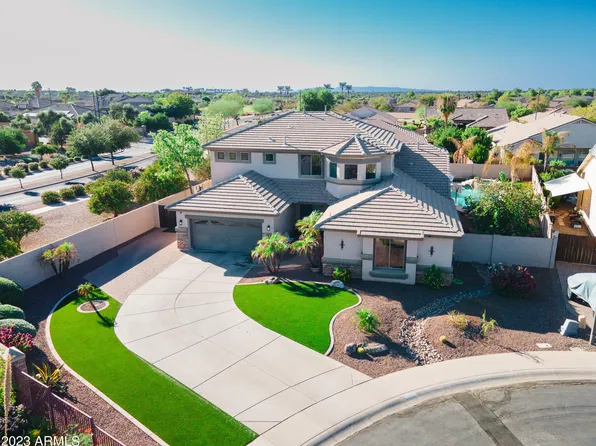 6766 S Seneca Court, Gilbert, AZ 85298