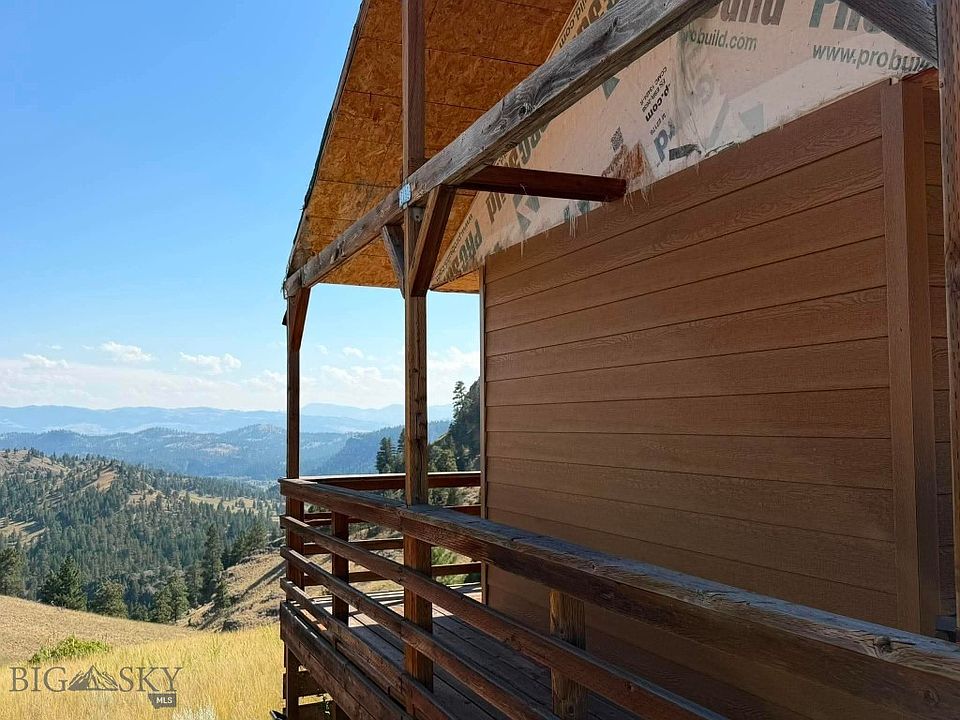 37th image of 64 Lookout Point Ln