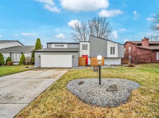 4149 Ivanhoe Dr, Lorain, OH 44053