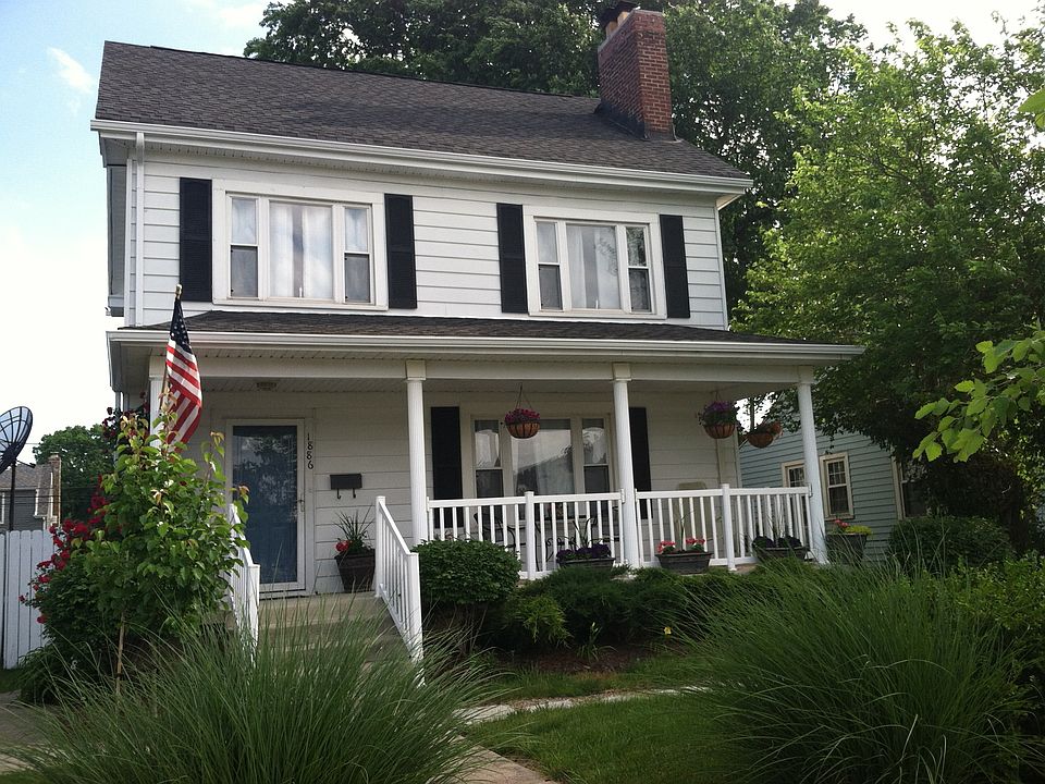1st image of 1886 Stratford Way