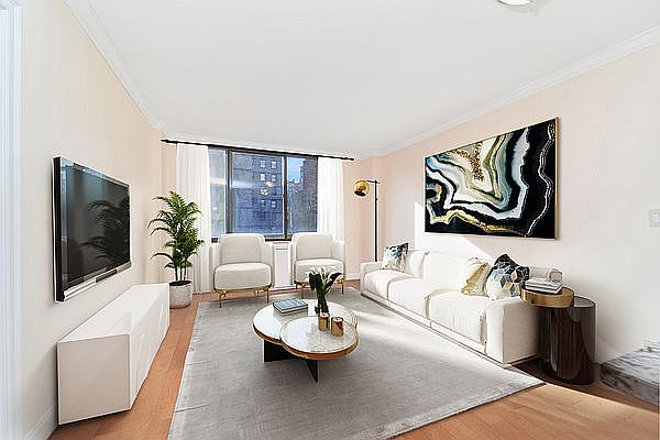 1st image of 159 E 30th St APT 4D