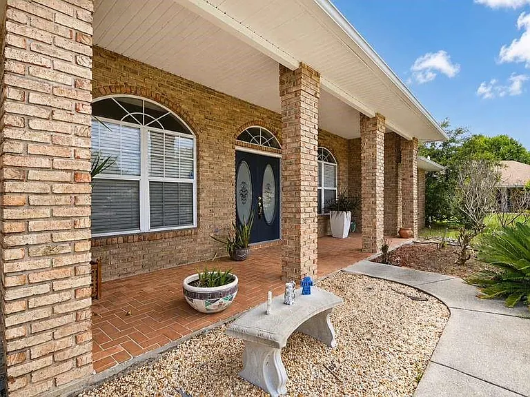 2396 Nightingale Ln — Photo 26