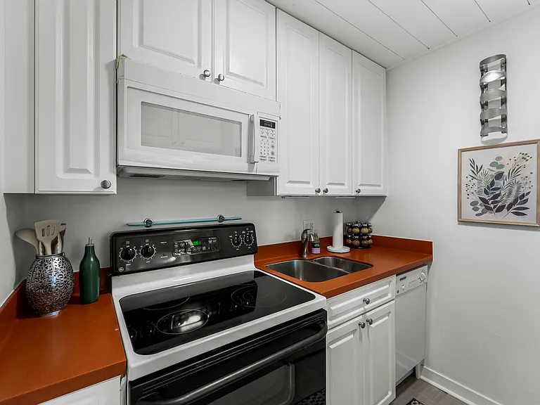 3035 Oneal Pkwy #T38 — Photo 3