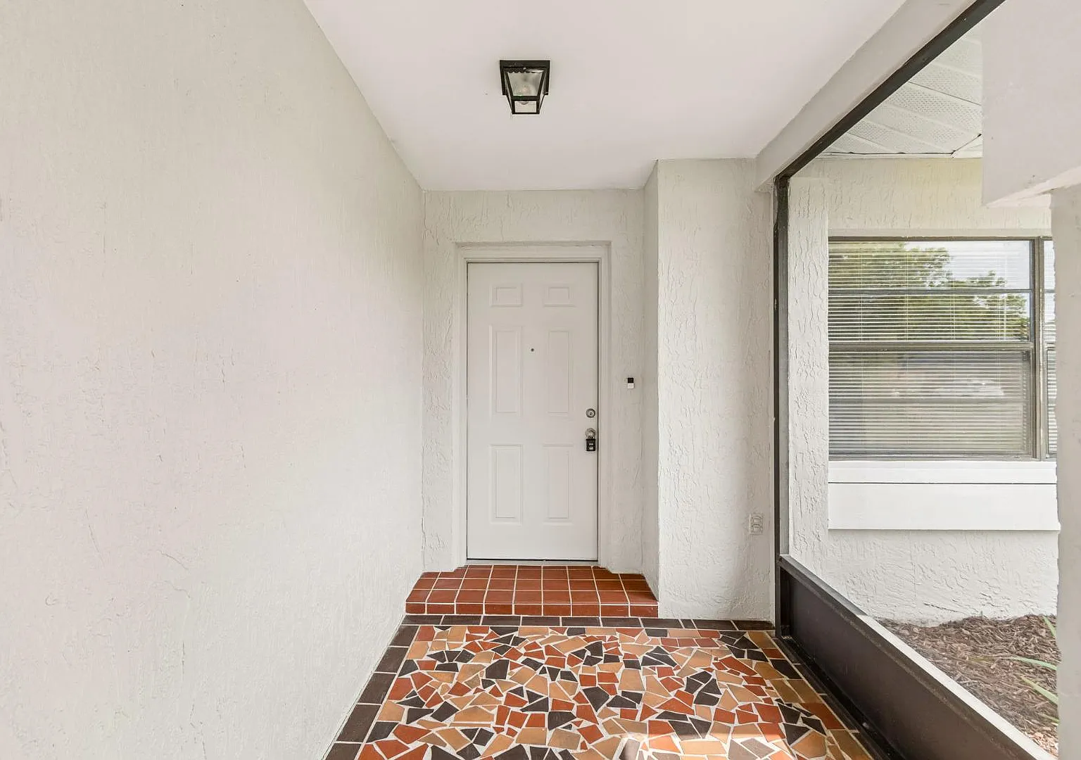 8526 Huntsman Ln — Photo 2