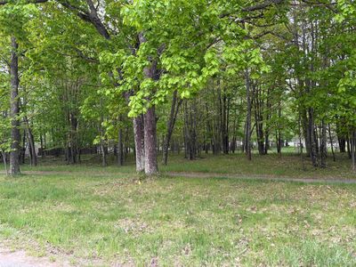 392-393 Tipperary Rd, Gladstone, MI, 49837