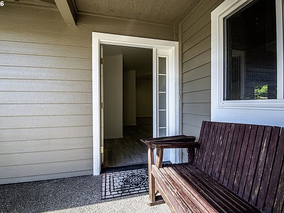 3rd image of 1751 Willow Loop