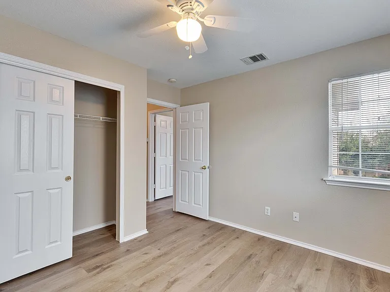 14116 Harris Ridge Blvd #A — Photo 24