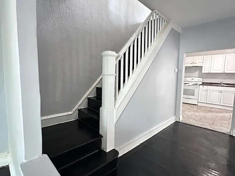 6158 Wheeler St — Photo 3