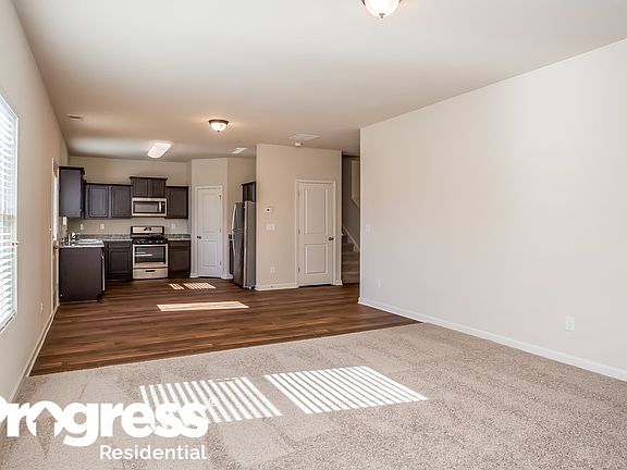 2nd image of 3047 Avondale Blvd SE