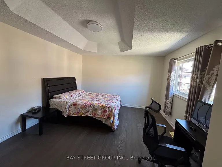 28 Prebble Dr — Photo 7