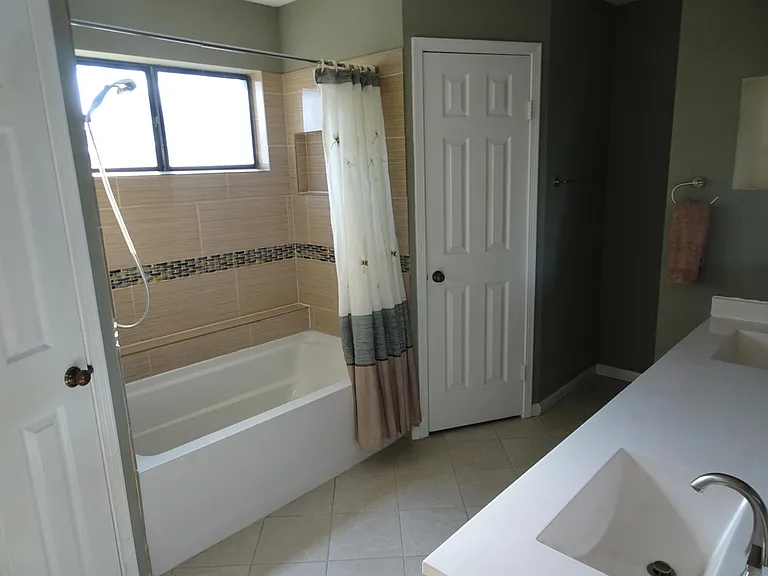 266 Barclay Ave — Photo 19