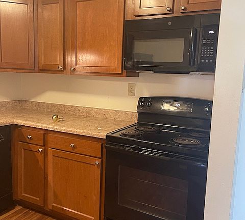 5th image of 2030 Chateau Ct #15