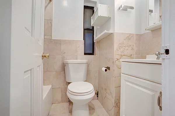 Rented by Creed Realty Group | media 9
