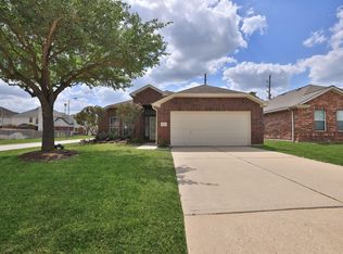 17803 Memorial Falls Dr, Tomball, TX 77375