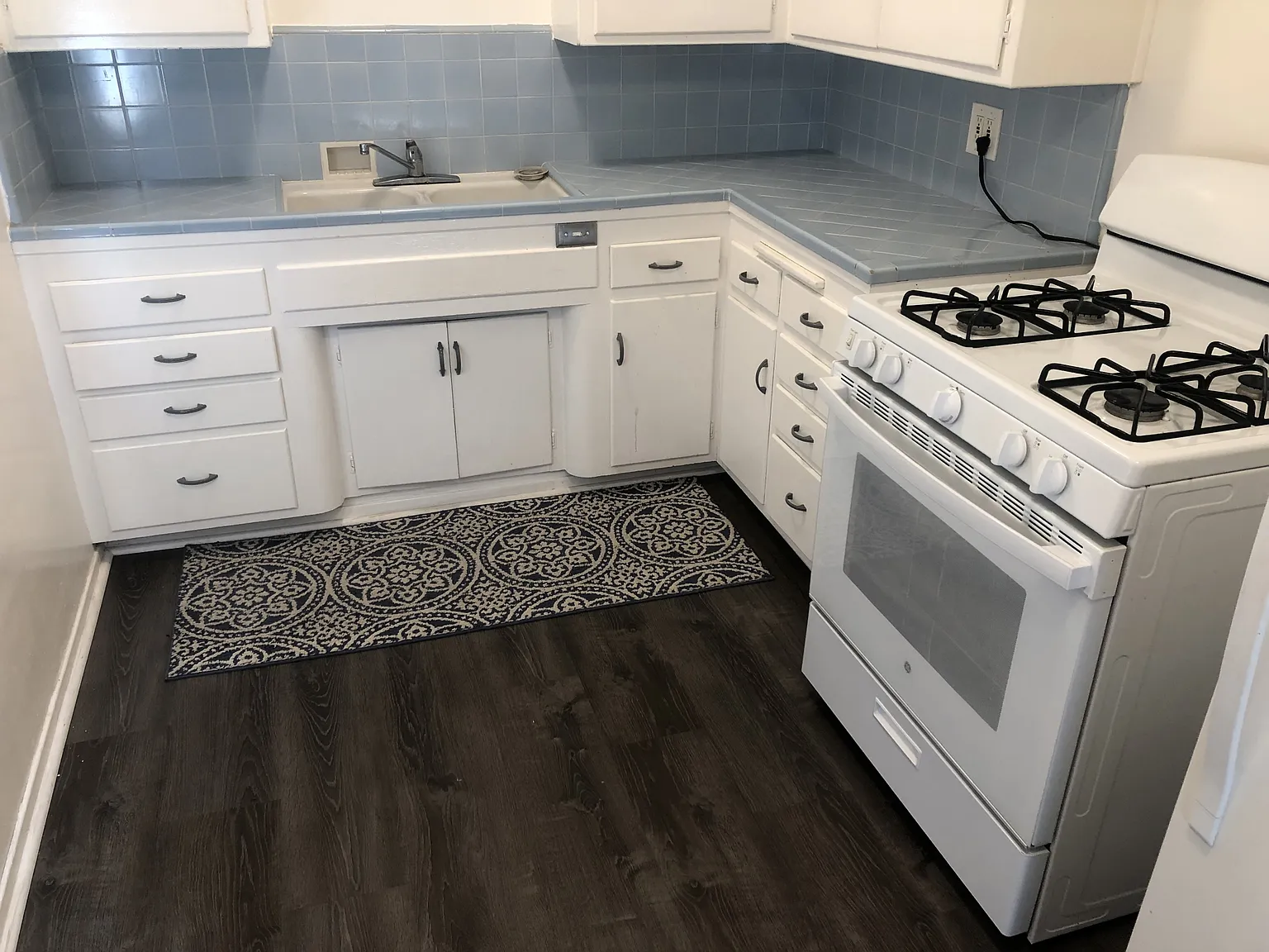 252 Bonito Ave — Photo 1