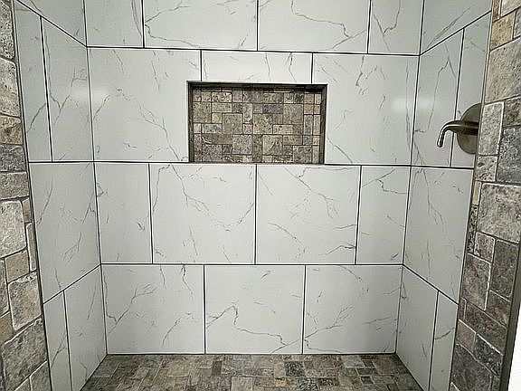 5th image of 7450 N Highway 1 APT 204