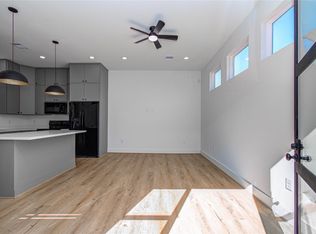1506 McKee St #B, Houston, TX 77009