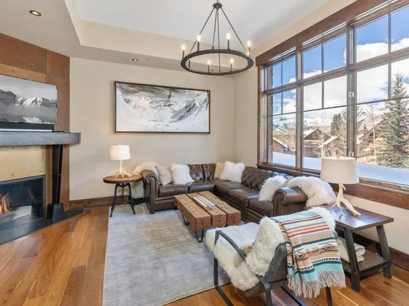 12 Elkstone Pl #103, Telluride, CO 81435