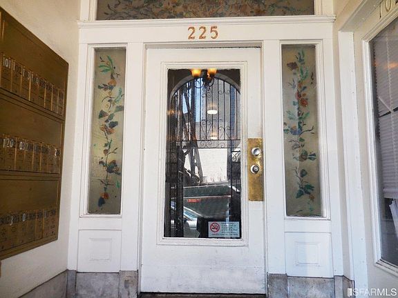 2nd image of 225 Taylor St