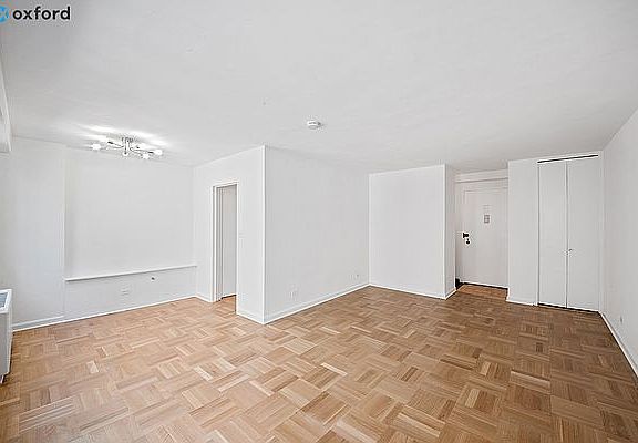 3rd image of 35 E 38th St APT 3A