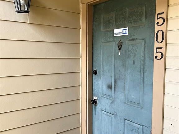 3rd image of 12550 Whittington Dr APT 505