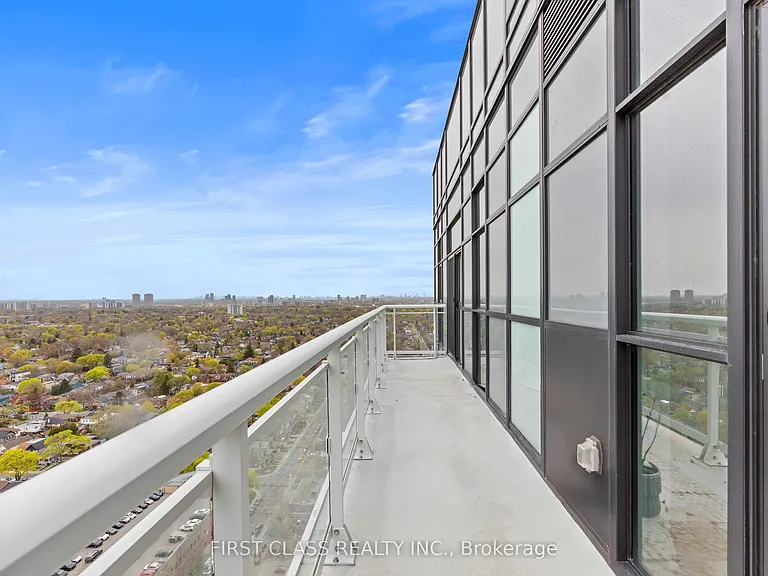 286 Main St #Penthouse 1 — Photo 23