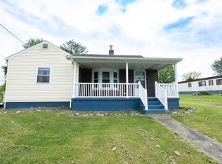 105 N 2nd St, Francisco, IN 47649