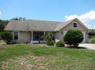 5228 Sydney Rd, Fruitland Park, FL 34731