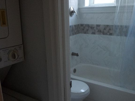 5th image of 5032 Market St Floor 2