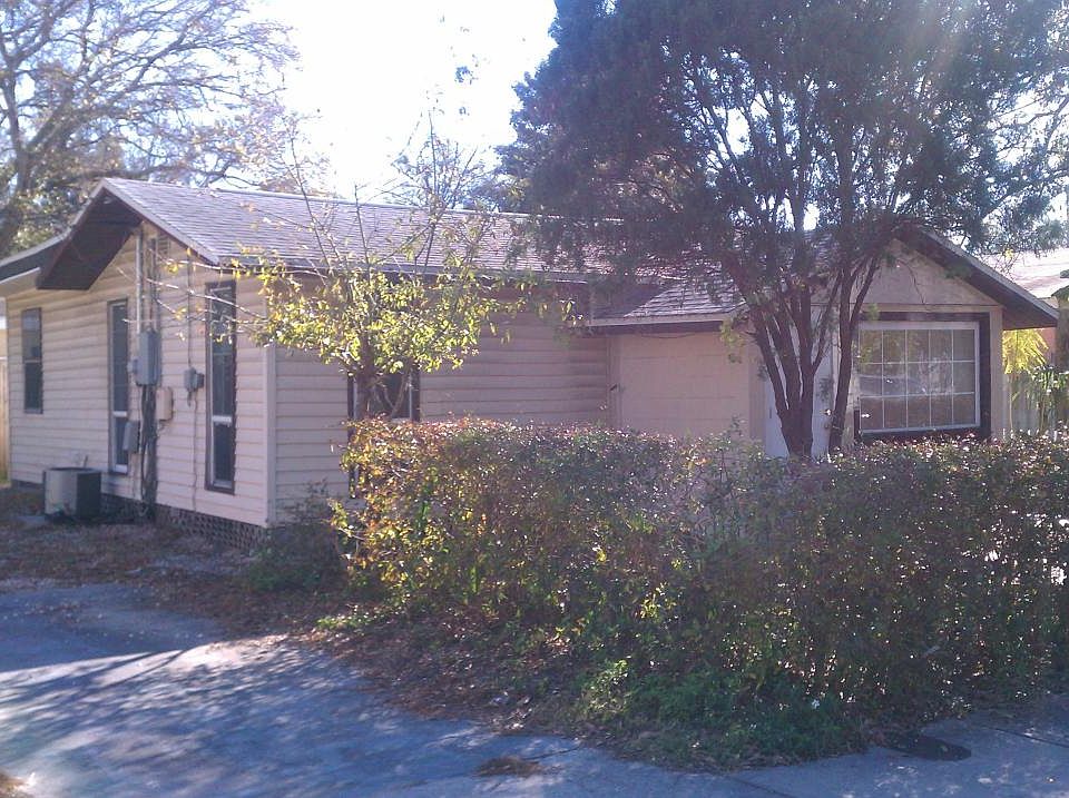 2nd image of 3940 46th Ave N