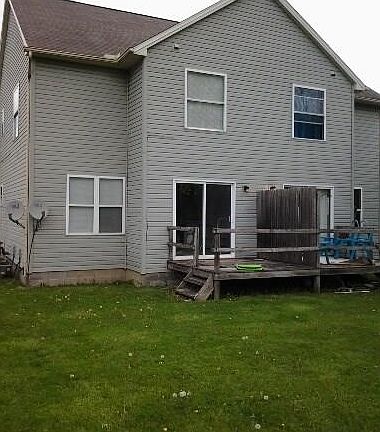 2nd image of 198 Raymond Ave NW