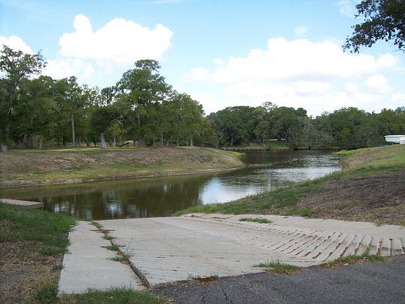 4th image of 32410 Redfish Trl