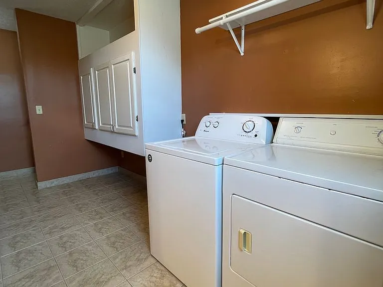1711 Rockingham Dr #A — Photo 10