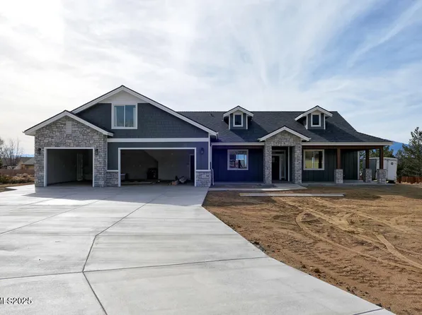 1521 Stephanie Way, Minden, NV 89423