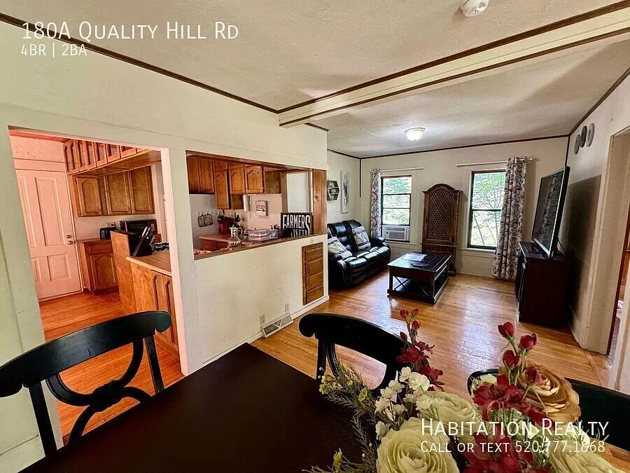 Stunning, furnished 4bed/2bath brick home + mountain views and office/den, Old Bisbee! — Photo 4