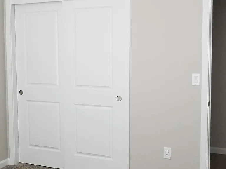 Secondary bedroom 1 closet