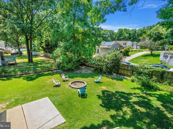240 S Carolina Ave, Pasadena, MD 21122