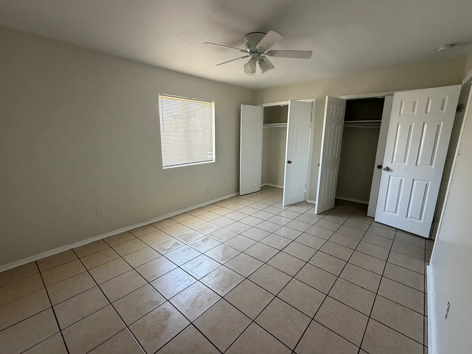 3 bed, 1.5 bath, $1,450 — Photo 4
