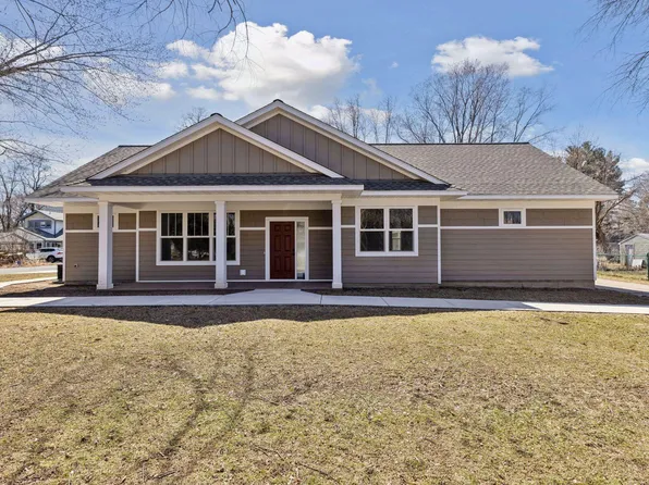 16745 16th St S, Lakeland, MN 55043