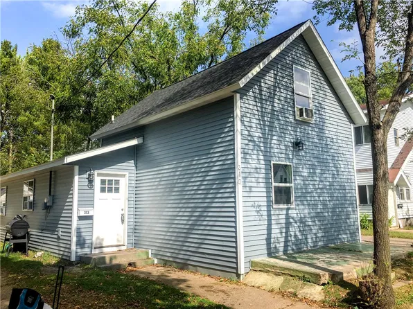 313 13th Avenue W #1, Menomonie, WI 54751