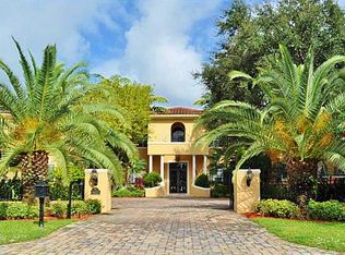 6025 SW 108th St, Pinecrest, FL 33156