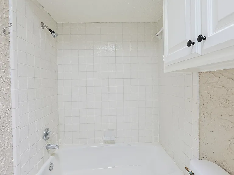 9708 Aberdeen Ave — Photo 29