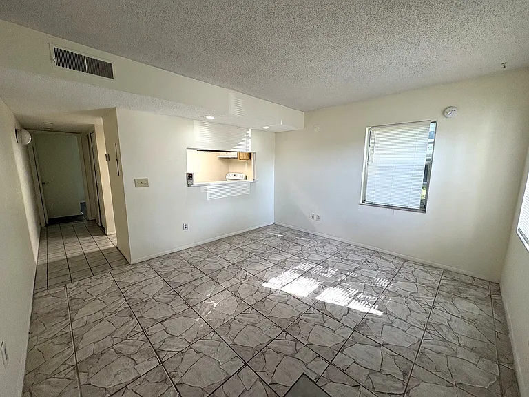 7120 Waterside Dr #106 — Photo 2