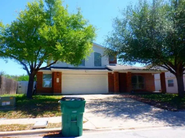 12929 Waynespur Ln, Elgin, TX 78621