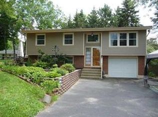 6549 Fairlane Dr, Boston, NY 14025